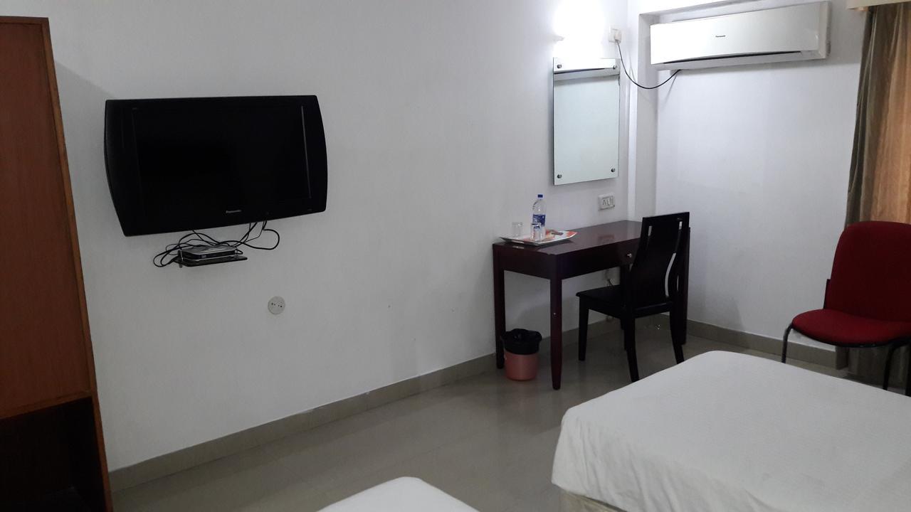 Aroma Residency Hotel Tinsukia Eksteriør billede